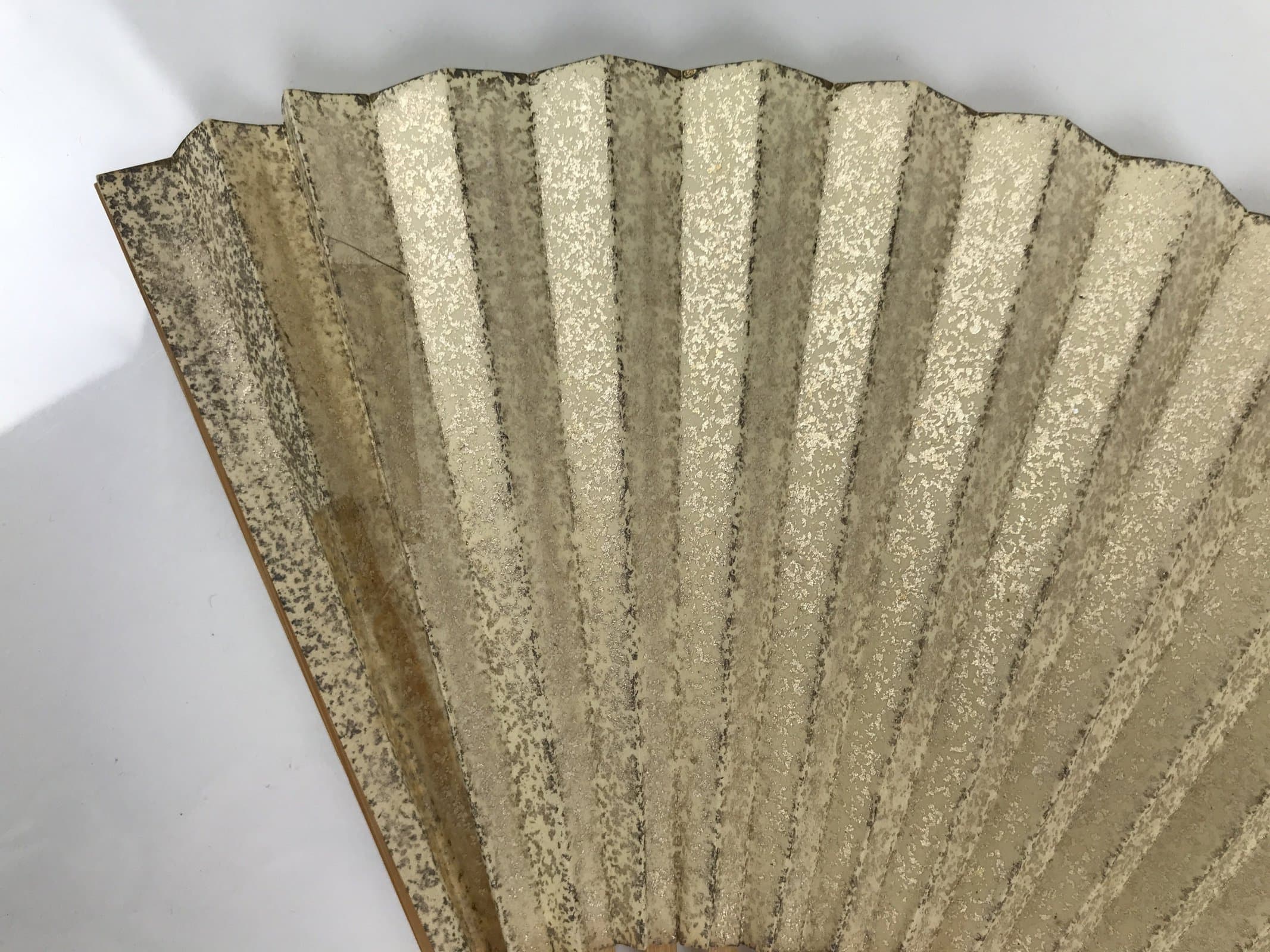Japanese Washi Paper Folding Fan Sensu Vtg Gold Freckles Calligraphy Black 4D998