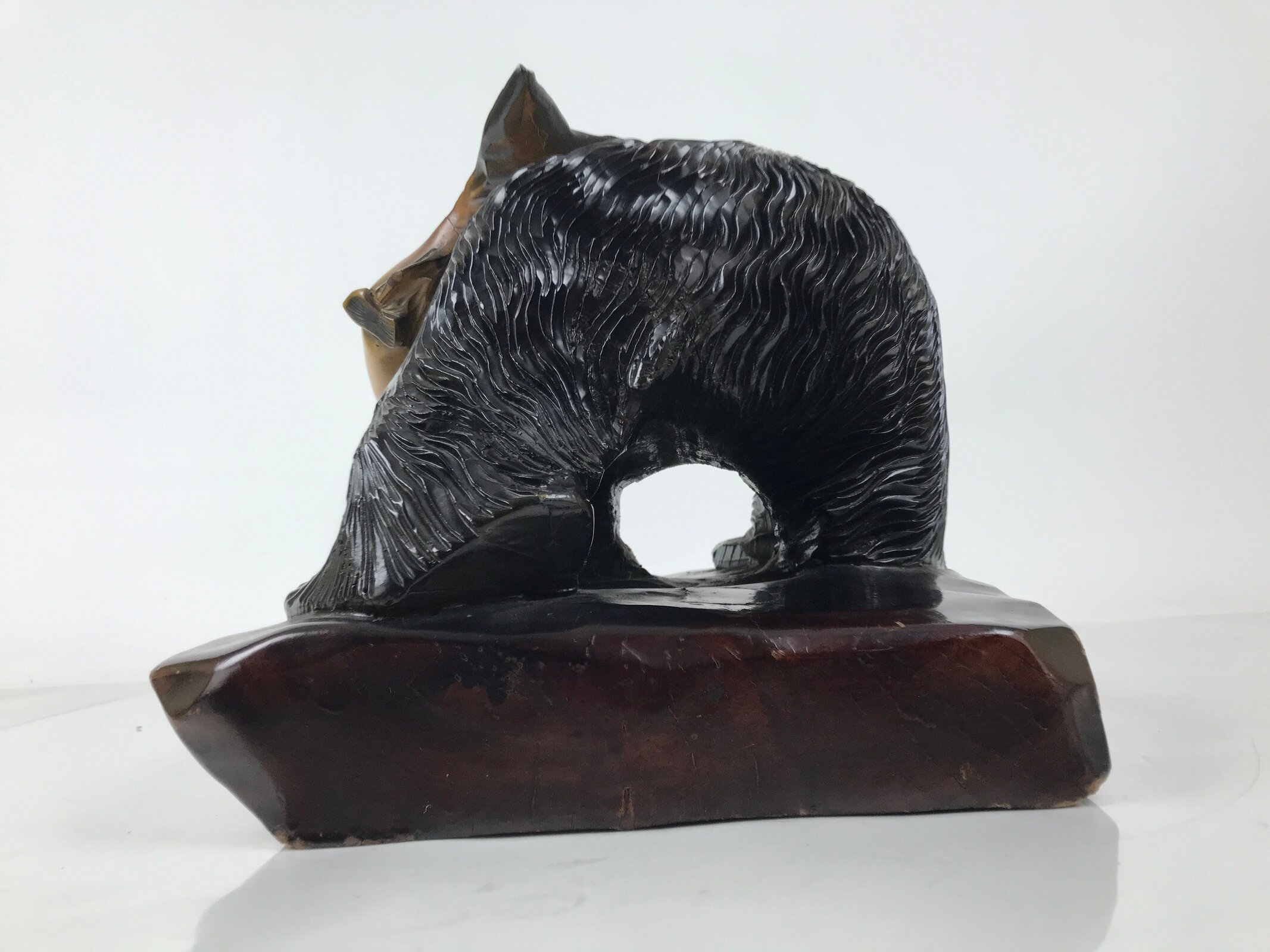 Japanese Wood Carved Ainu Bear Statue Vtg Sculpture Hokkaido Brown Stand AB116