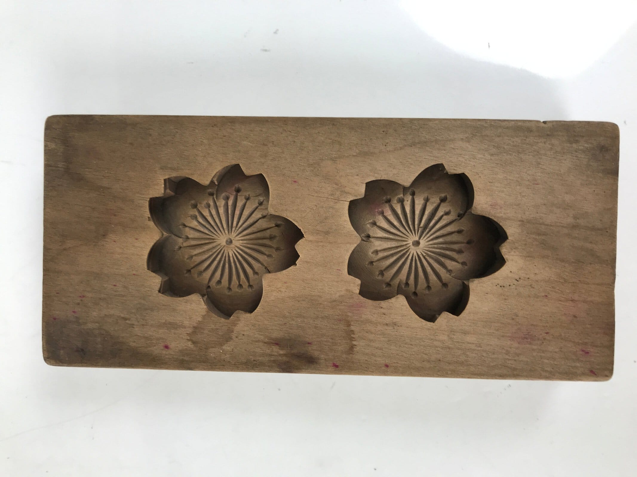 Japanese Wood Carved Kashigata Cake Mold Vtg Sweet Wagashi Cherry Blossoms Kg710