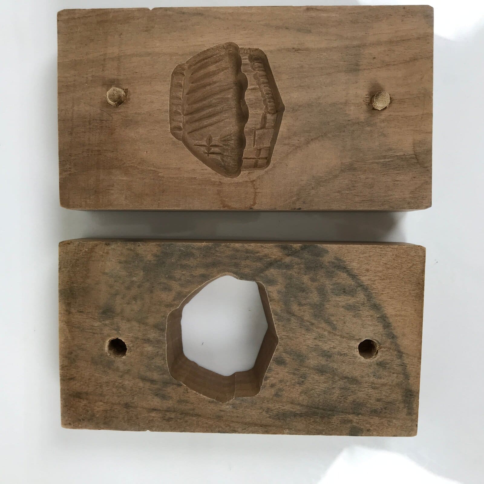 Japanese Wood Kashigata Cake Mold Vtg Wagashi Kayabuki Thatched Roof House Kg792