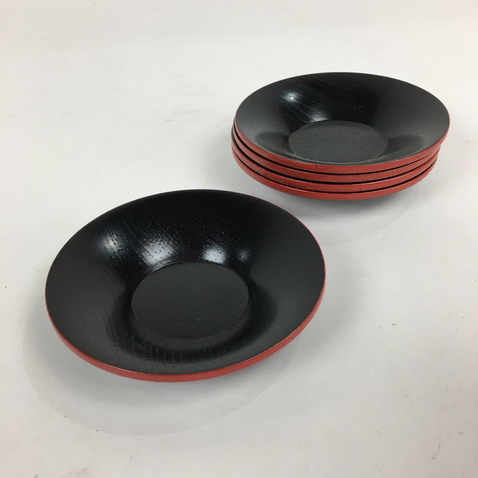 Japanese Wood Lacquer Drink Saucer 5pc Set Vtg Chataku Coaster Red Black UR535