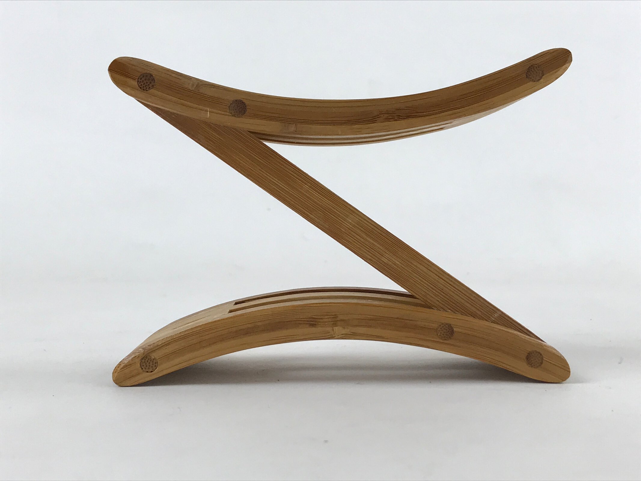 Japanese Wood Pillow Neck Rest Vtg Light Brown Bamboo Geisha Takamakura JK596