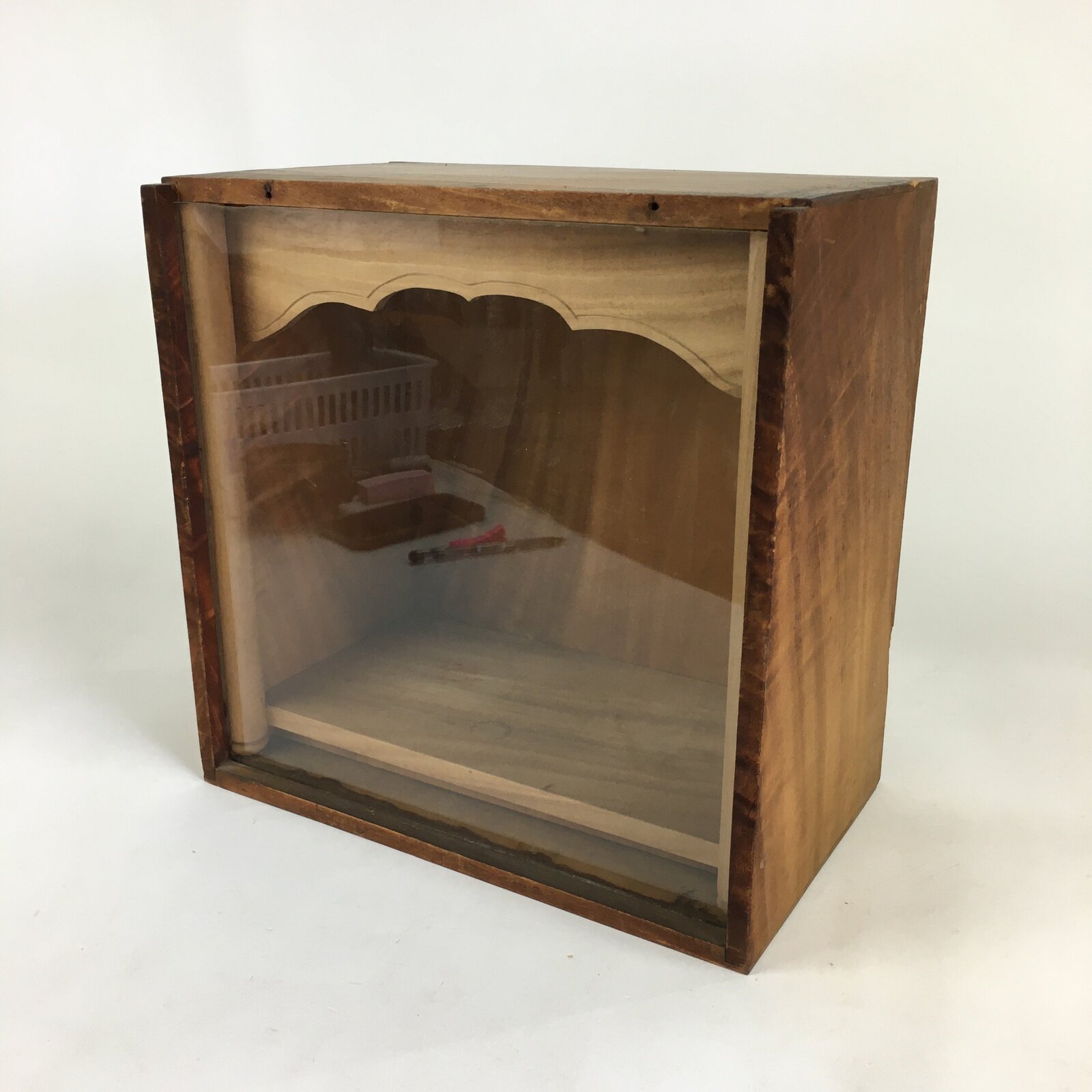Japanese Wood Shelf Vtg Glass Slide Panel Display box Brown Doll Figurine T305