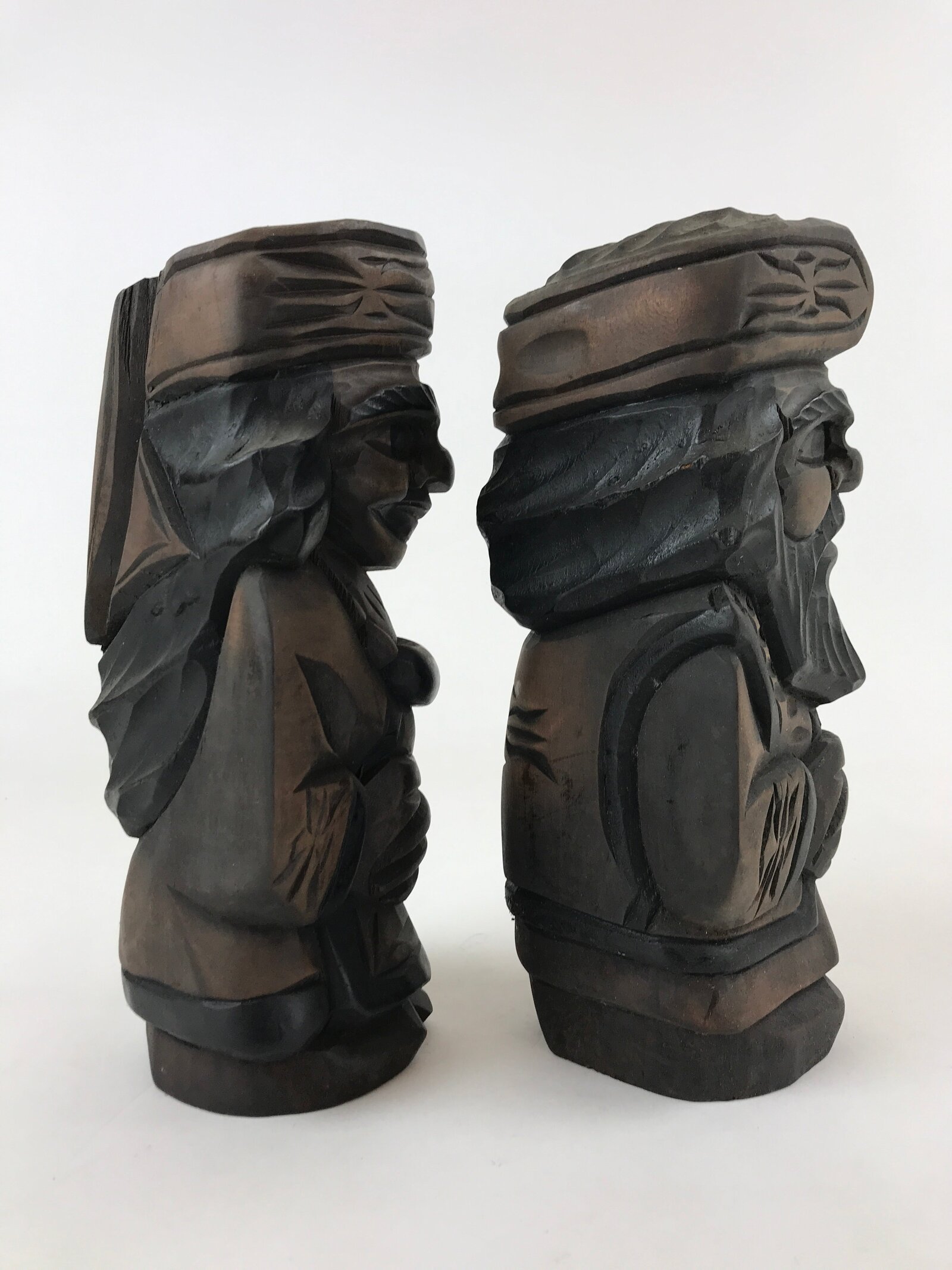 Japanese Wooden Ainu Nipopo Statue Vtg 2pc Set Okimono Hokkaido Brown AB108