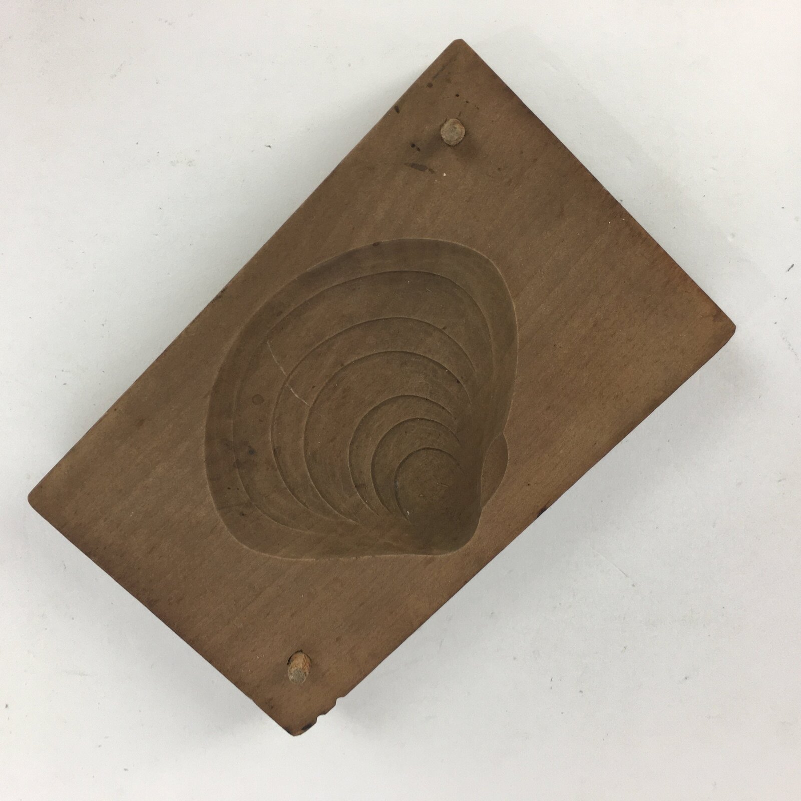 Japanese Wooden Cake Mold Kashigata Sweets Vtg Carving Brown Clam Kg299