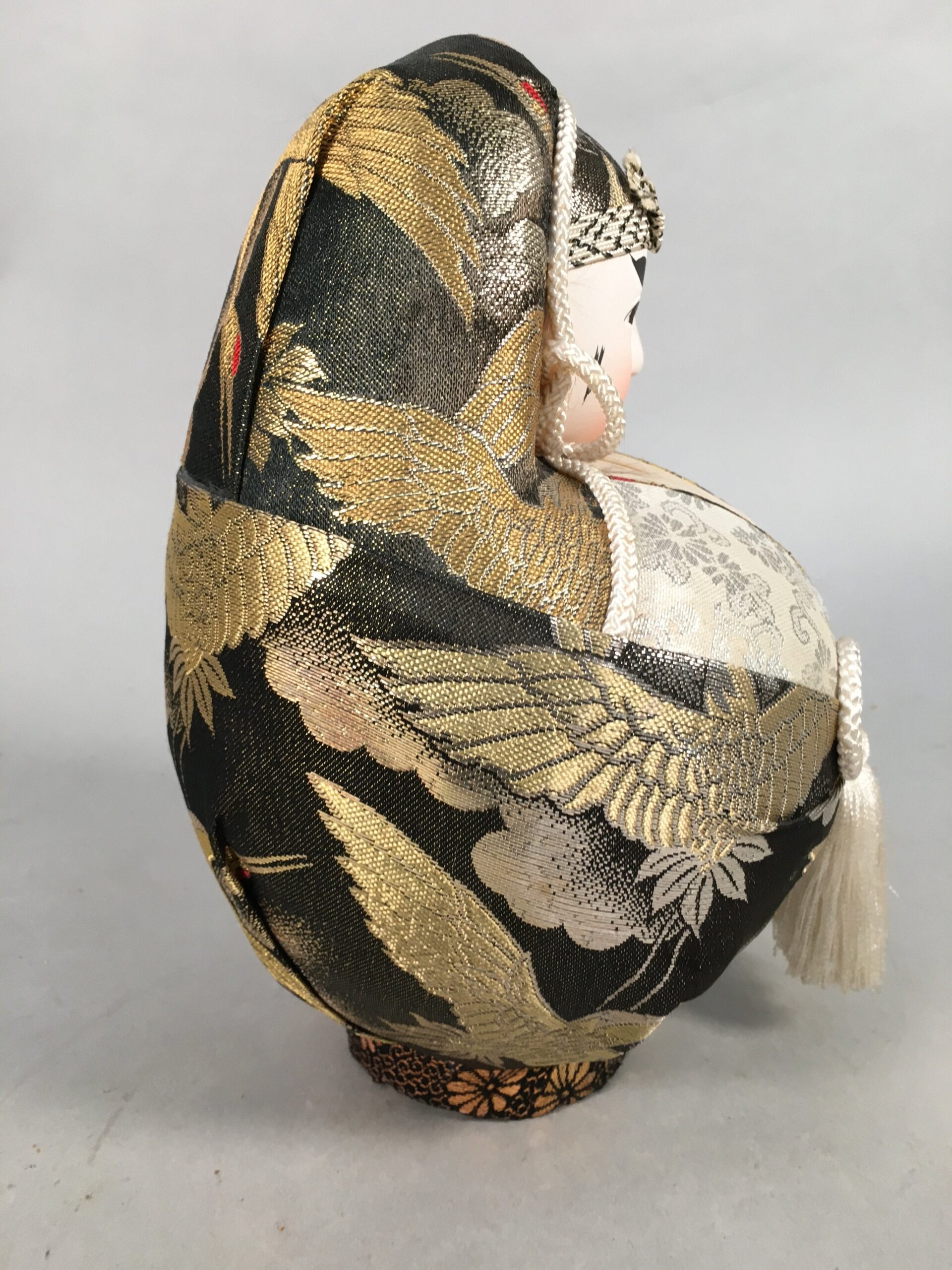 Japanese Wooden Doll Vtg Hime-Daruma Statue Kimono Traditional Craft BD576