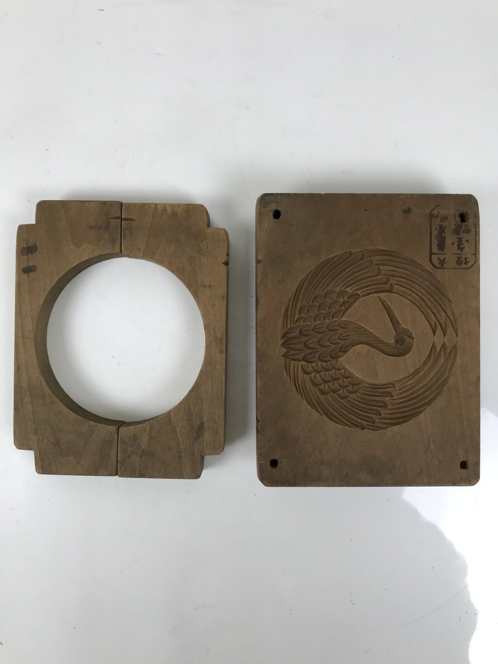 Japanese Wooden Kashigata Cake Mold Vtg Sweet Wagashi Reversible Mon Crest Kg671