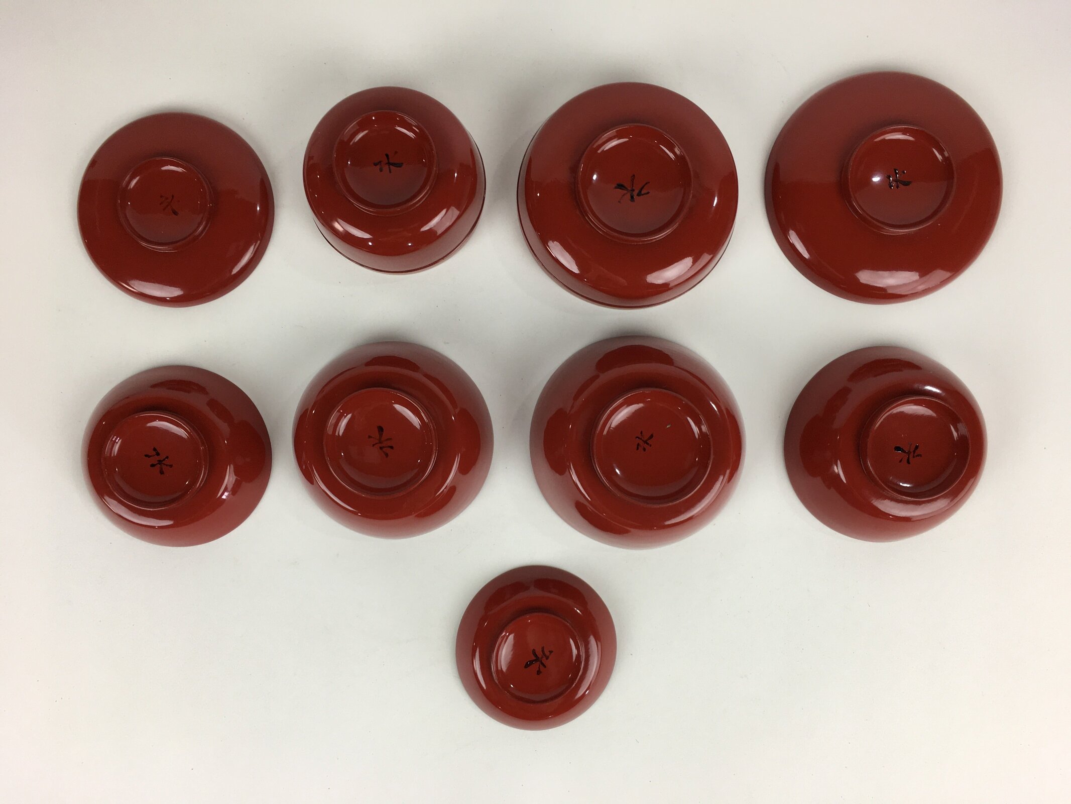 Japanese Wooden Legged Tray Lacquered Table Lidded Bowls Set Vtg Ozen UR729