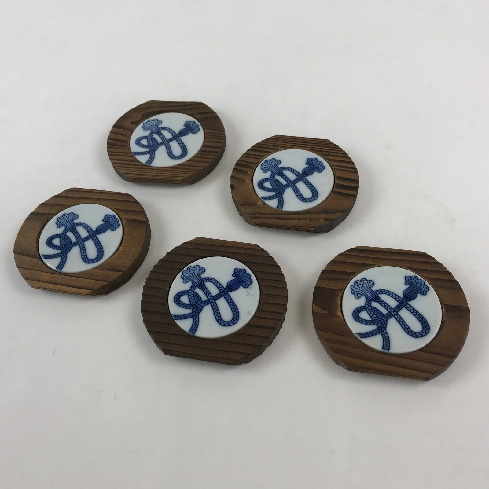 Japanese Wooden Porcelain Drink Saucer 5pc Set Vtg Chataku Coaster Rope UR954