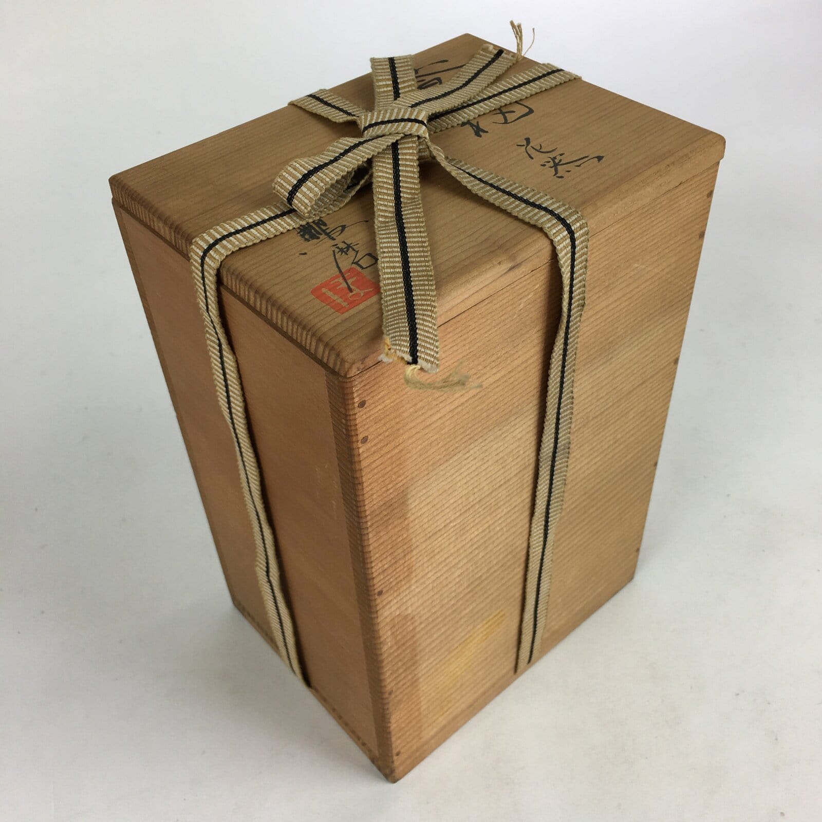 Japanese Wooden Storage Box Vtg Pottery Hako Inside 13.8x10.5x21.0cm WB942