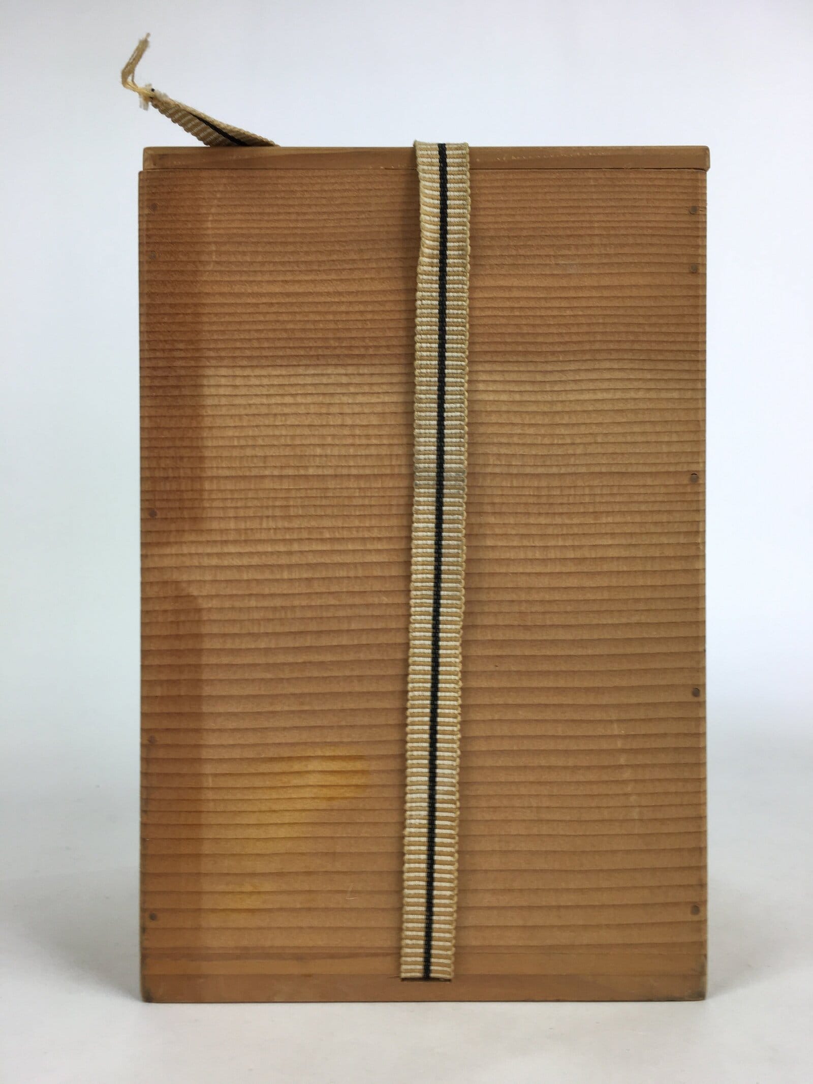 Japanese Wooden Storage Box Vtg Pottery Hako Inside 13.8x10.5x21.0cm WB942