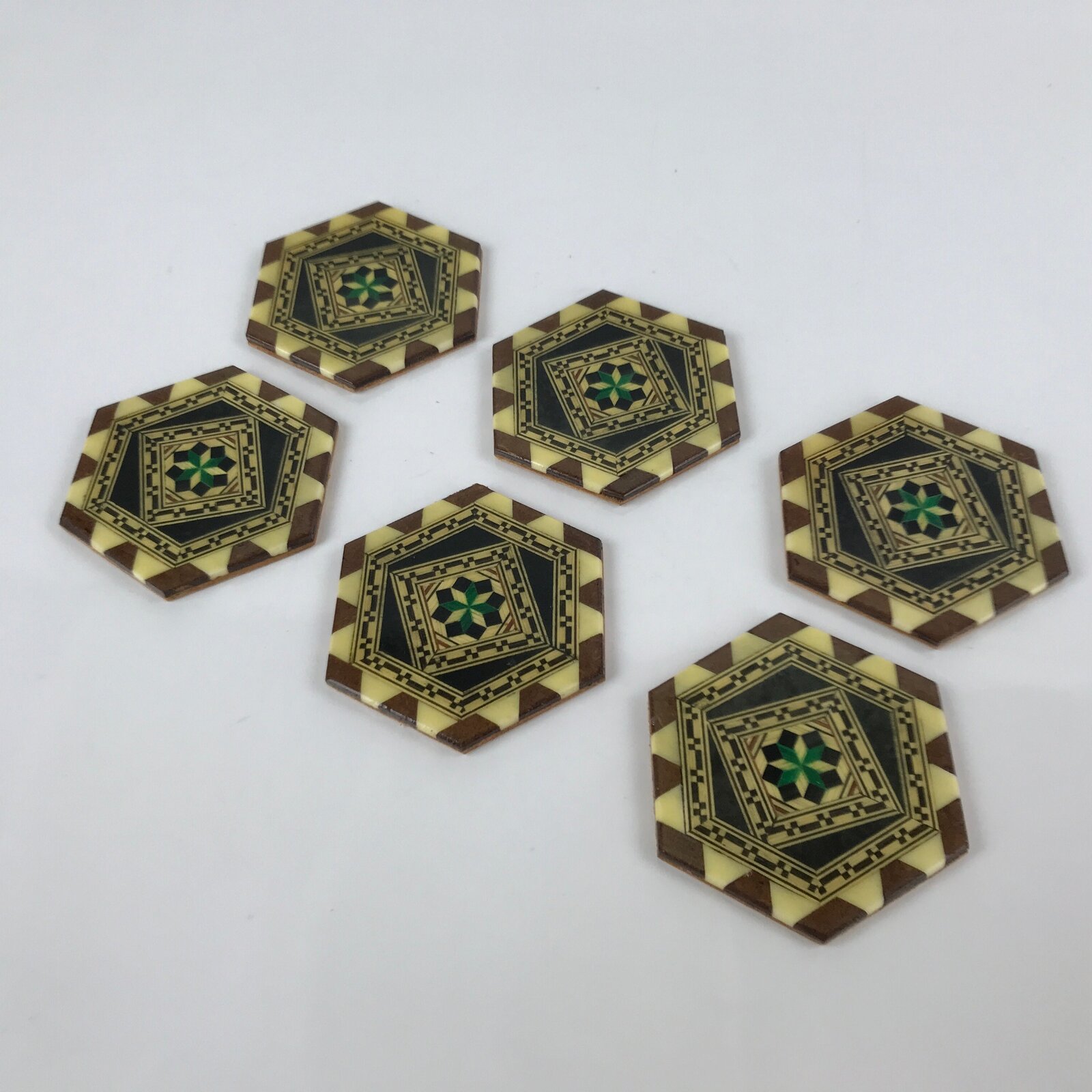 Japanese Wooden Yosegi-Zaiku Drink Coasters Chataku Vtg Hexagonal 6pc Brown L128