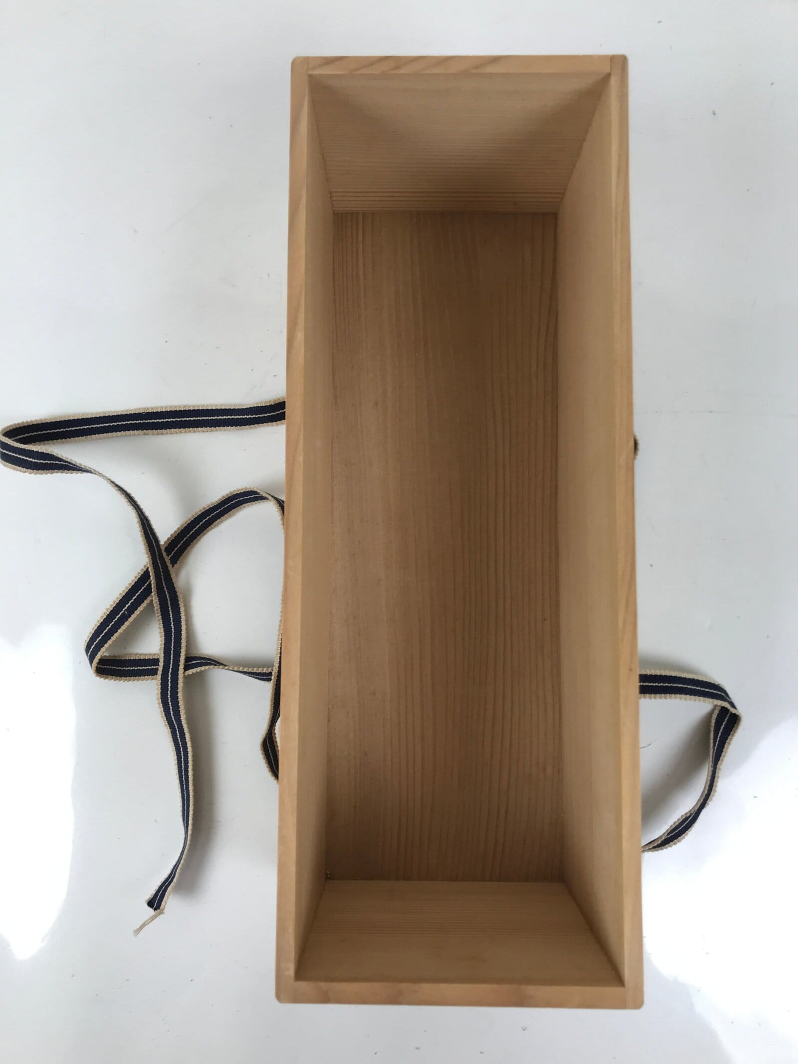 Vtg Japanese Wooden Lidded Pottery Storage Box Inside 31x10.7x11cm Brown X166