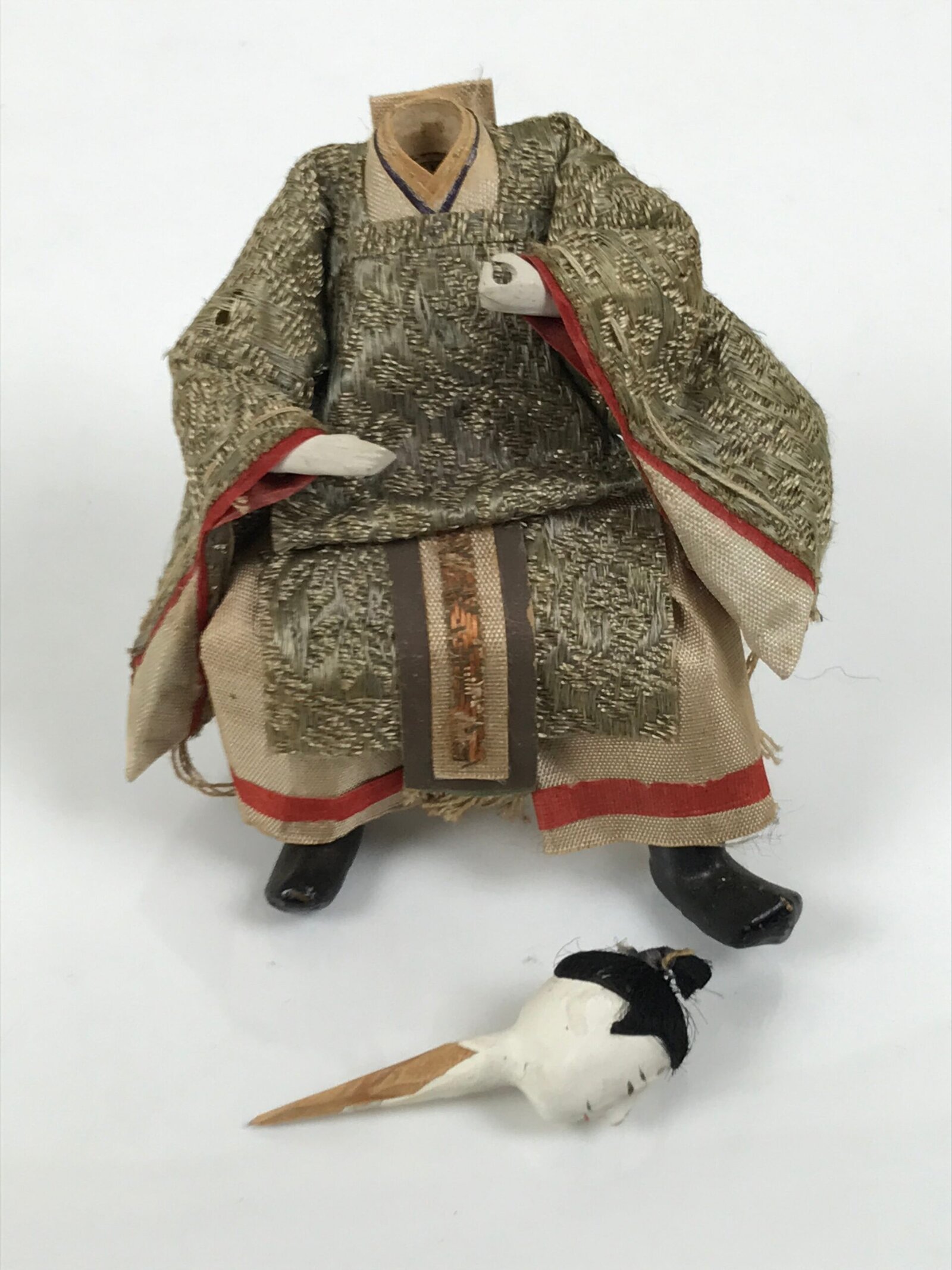 Antique Japanese Hina Doll Ningyo Young Guard Girls Day Ohinasama Silk ID668