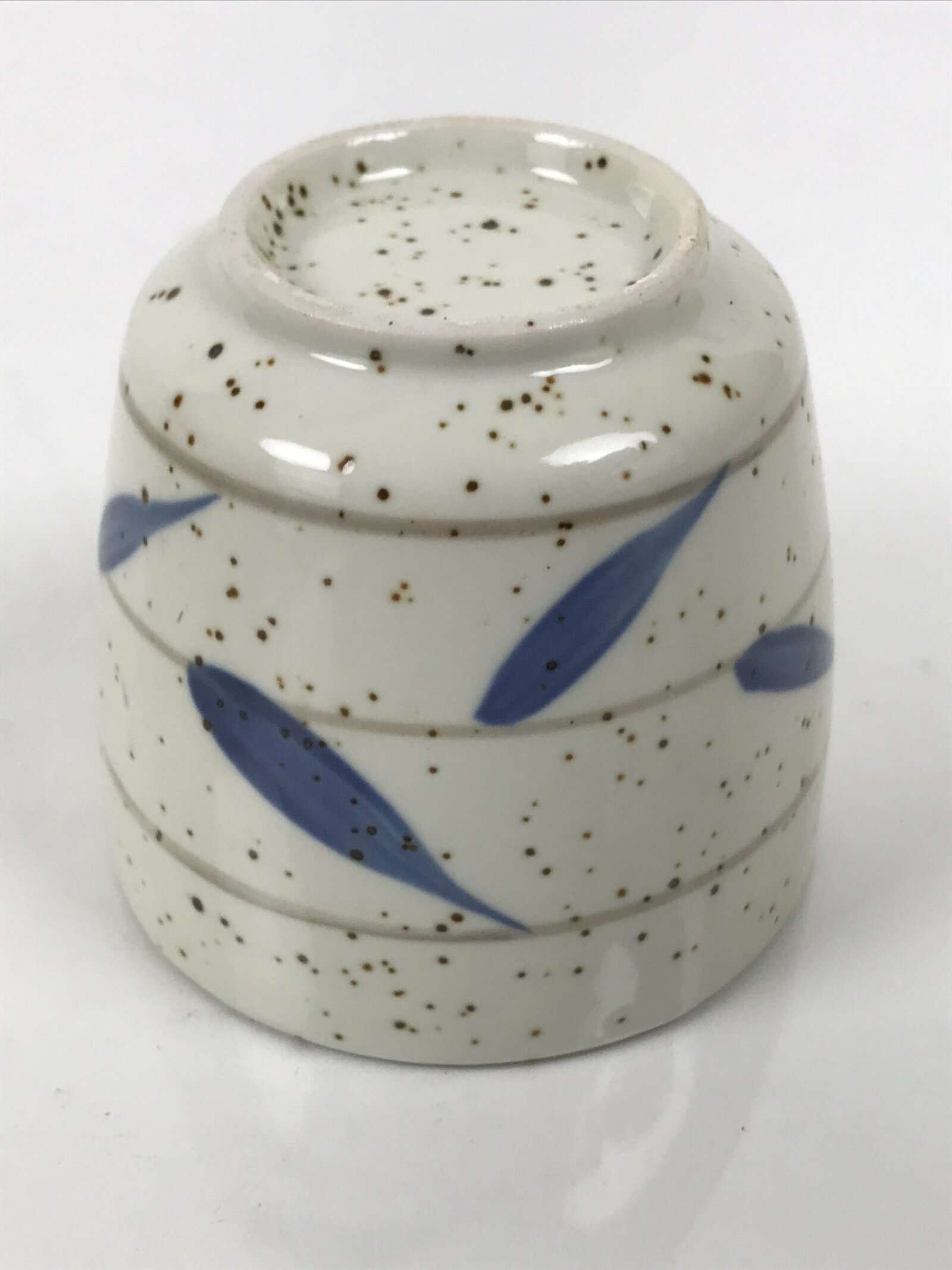 Japanese Ceramic Lidded Bowl Mushiwan Cup Pottery White Blue Bamboo Leaves Y546