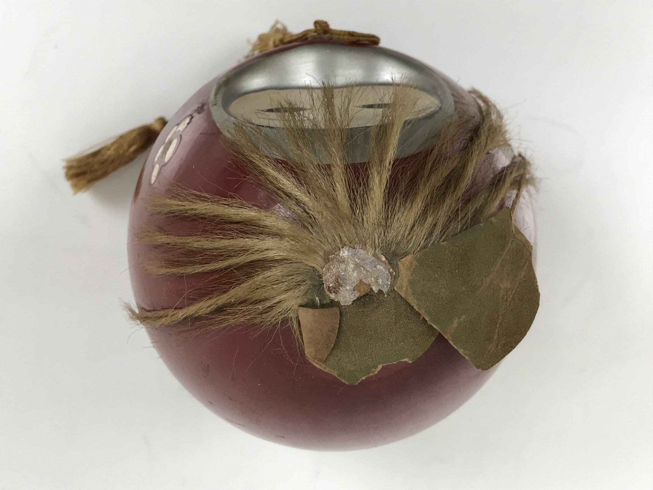 Japanese Kokeshi Doll Vtg Figurine Red Container Hime Daruma Gold Tassel KF795