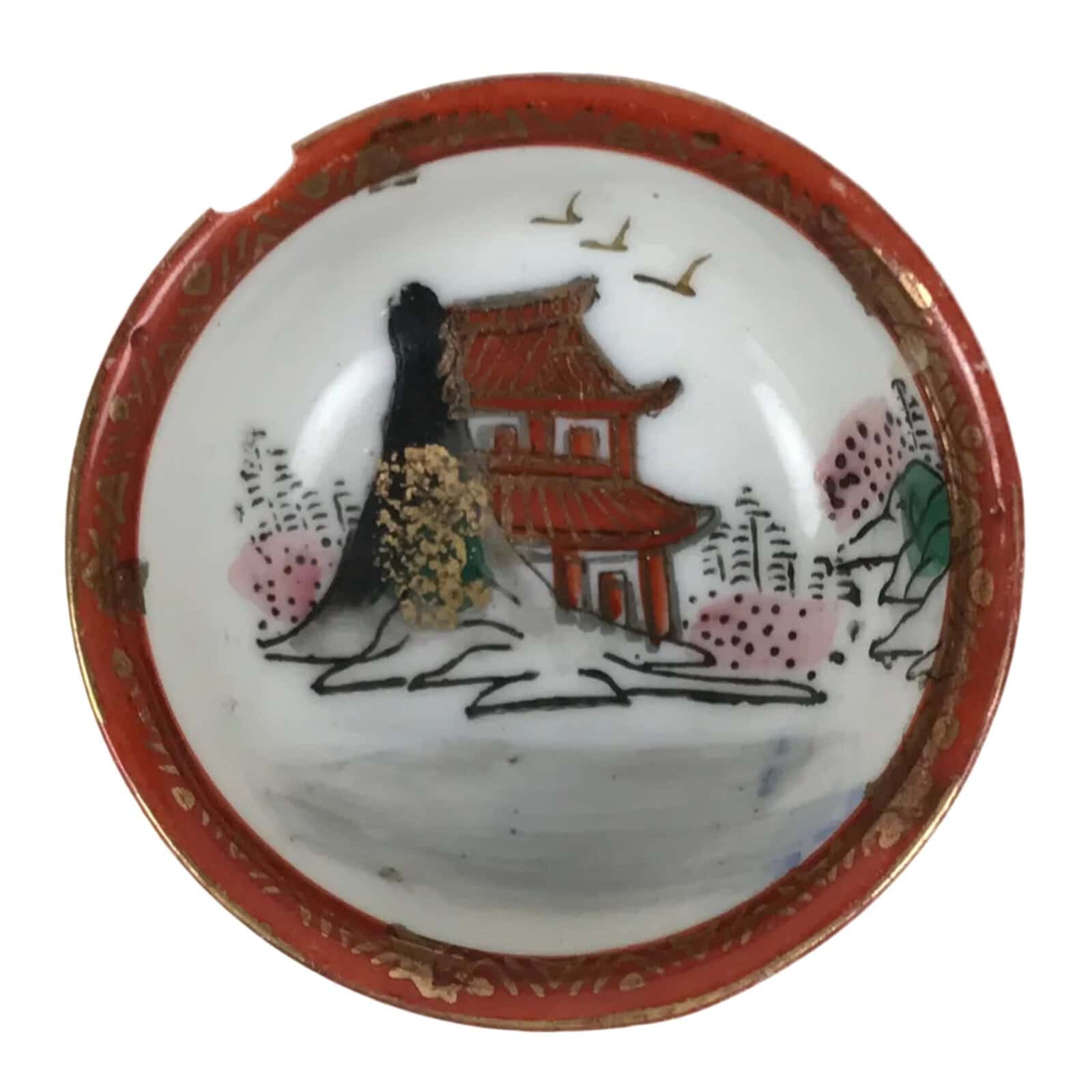 Japanese Kutani Imari Porcelain Sake Cup Vtg Tsubomi Ochoko Mountain Temple G343