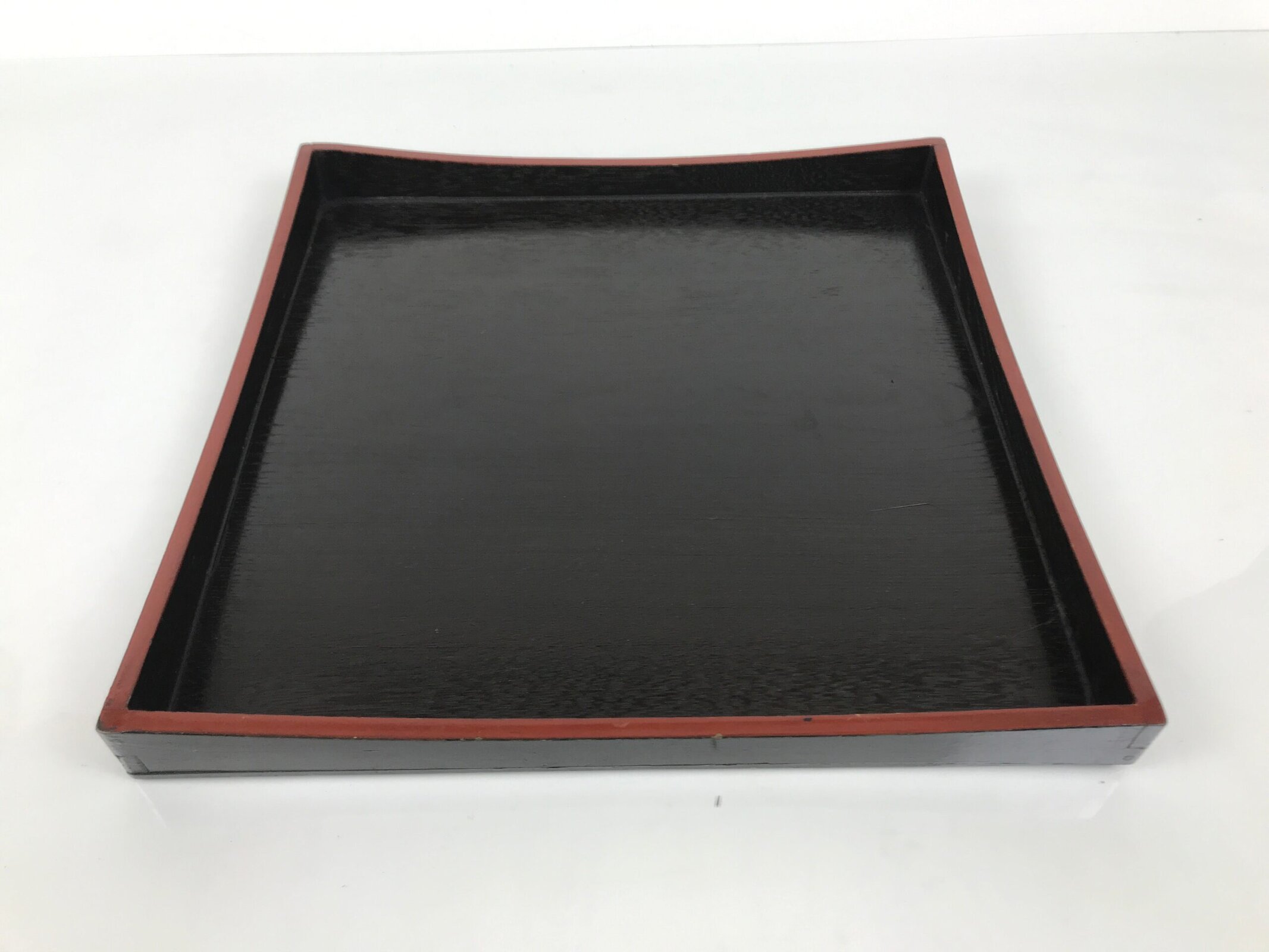 Japanese Lacquered Wood Serving Tray Obon Vtg Square Curved Red Edge Black L575