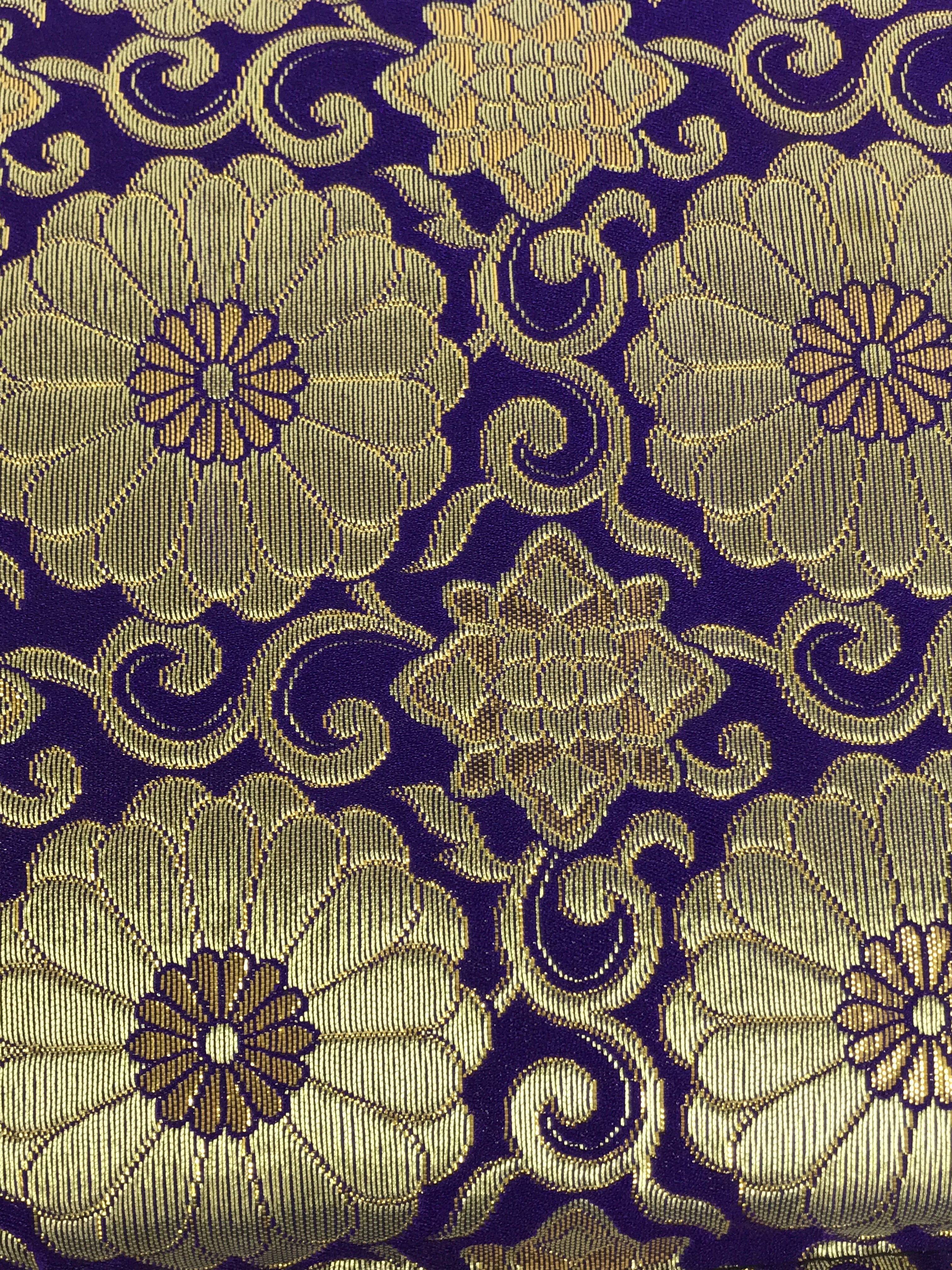 Japanese Buddhist Decorative Fabric Pillow Vtg Purple Gold Chrysanthemum BA881