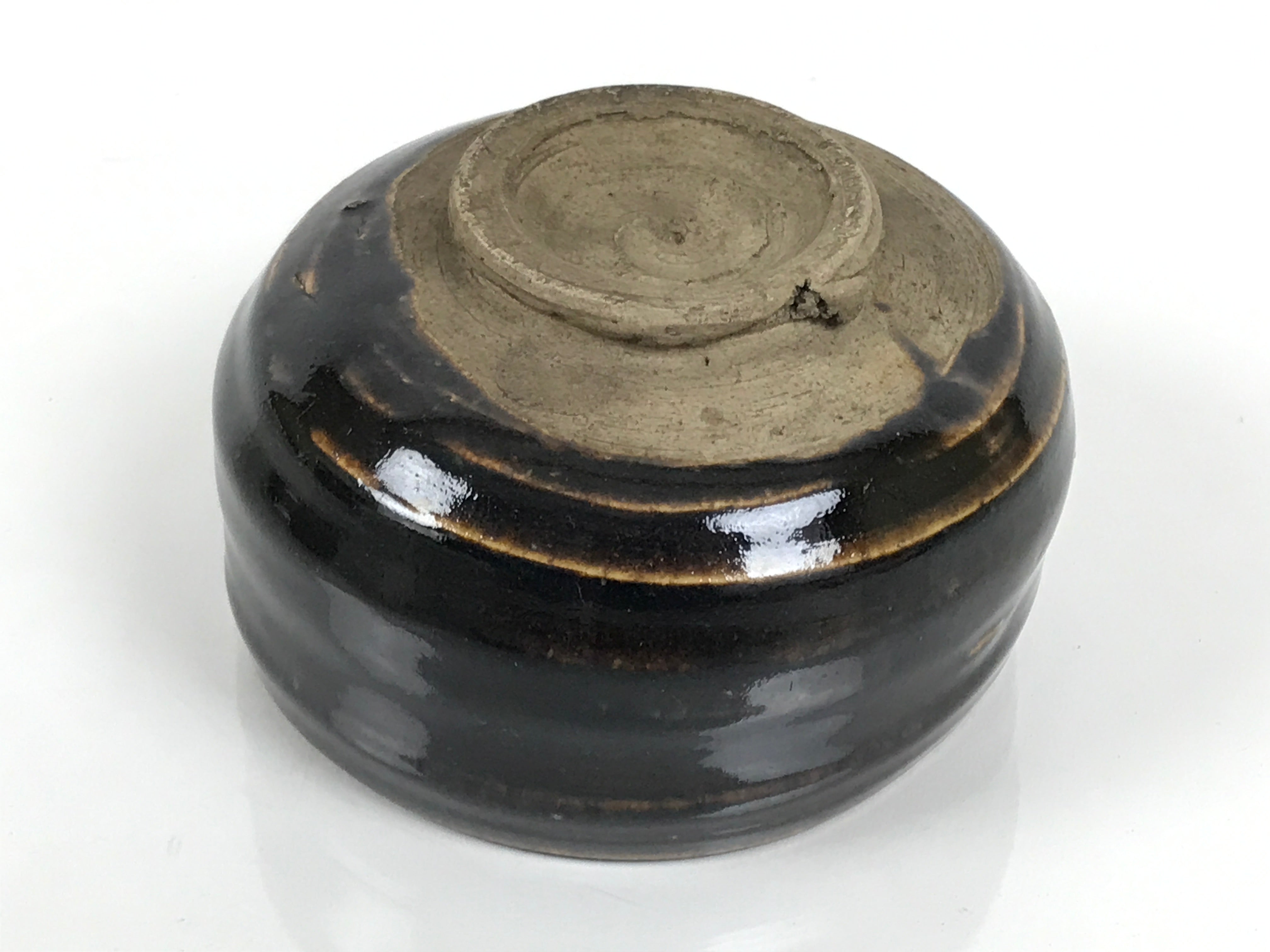 Japanese Ceramic Green Tea Bowl Matcha Chawan Vtg Pottery Dark Brown CHB158