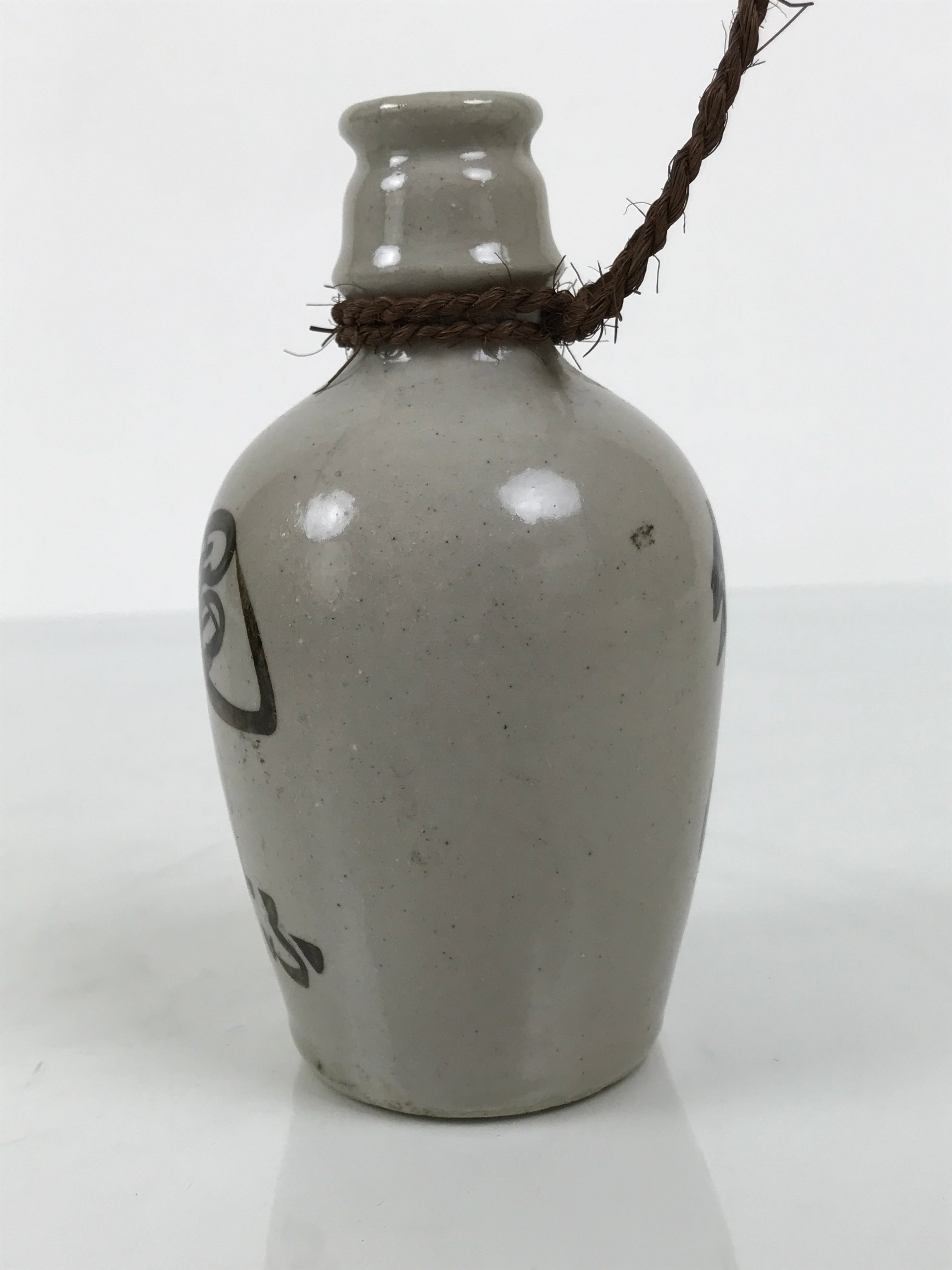 Japanese Ceramic Sake Bottle Empty Miniature Kayoi Tokkuri Vtg Gray Seiku TS925