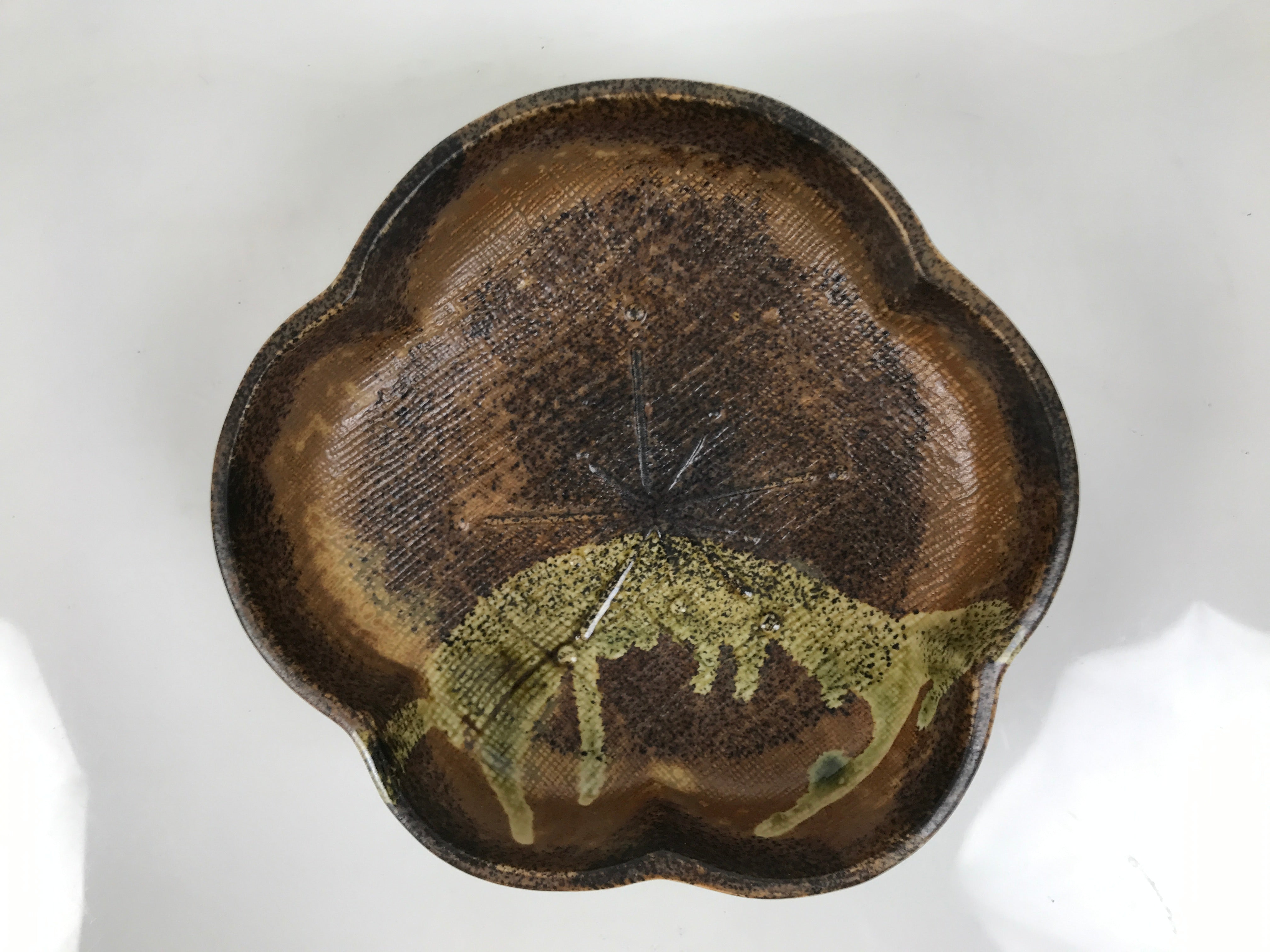 Japanese Oribe Ceramic Snack Bowl Vtg Kashiki Pottery Plum Blossom Brown Y573