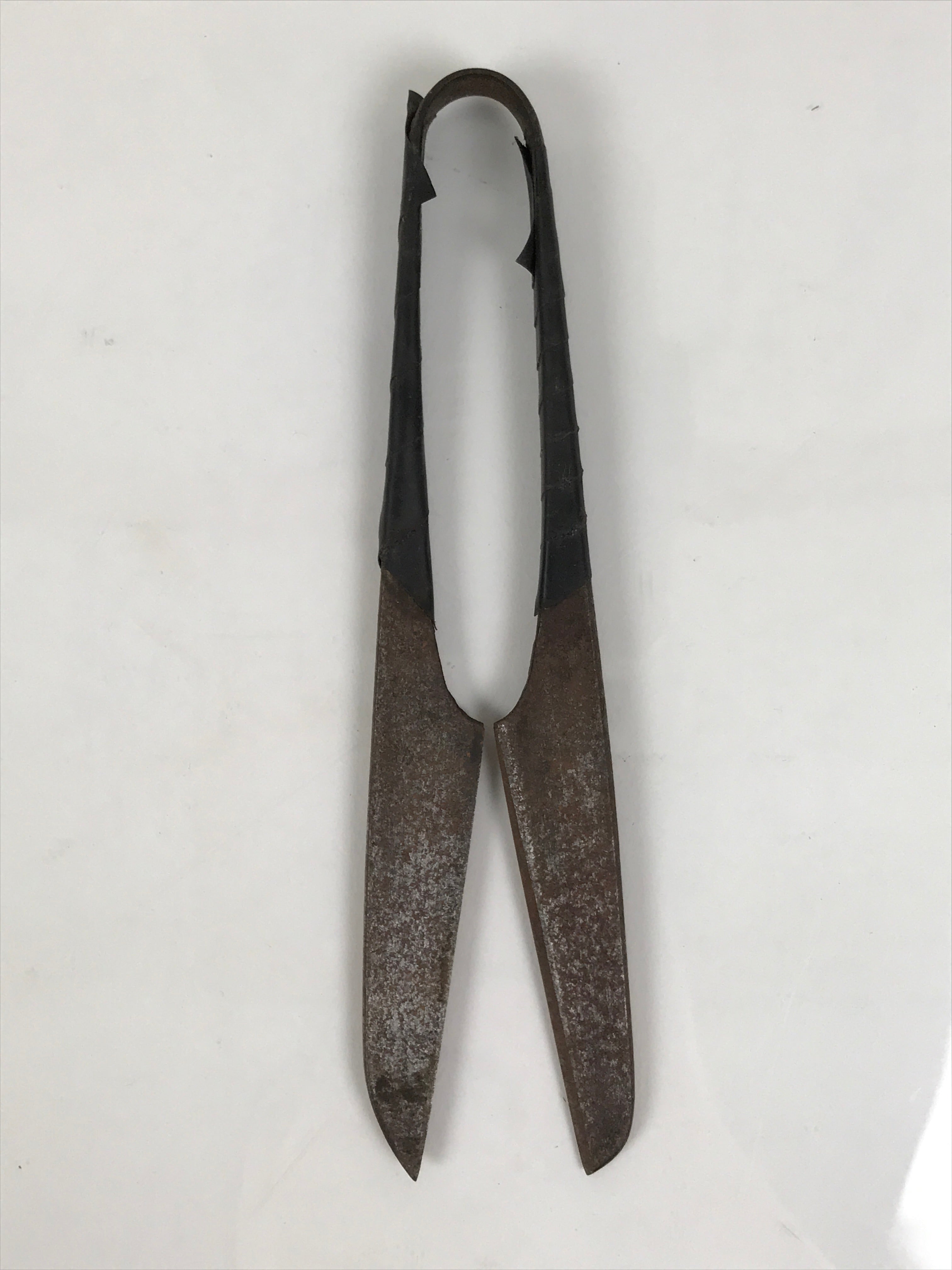 Japanese Sewing Scissors Vtg Iron Brown Thread Cutting Trimmer Nippers T326
